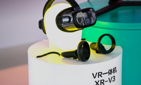 海信视像自研VR一体机亮相XRIC元宇宙数字展